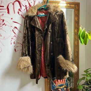 Vintage TRAIL TRACER Women`s brown Velvet FAUX FUR Collar COAT BOHO USA